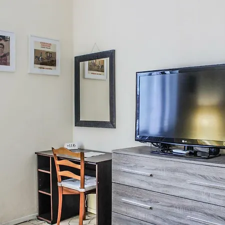 Homestay szállás Eric's Place Milánó